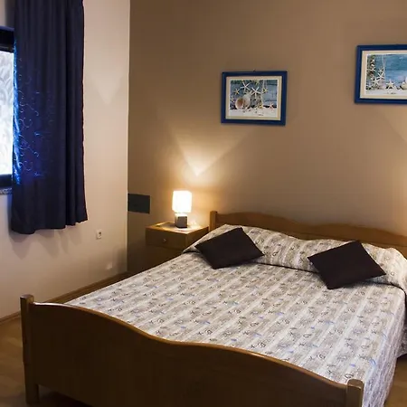 Lägenhet Korsa Sveti Lovreč Pazenatički